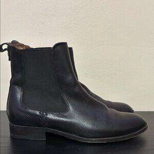Frye leather Chelsea boots women’s size 8M